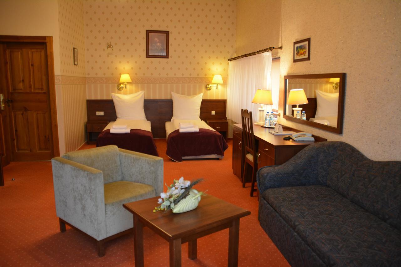 Hotel Starzynski Plock Luaran gambar