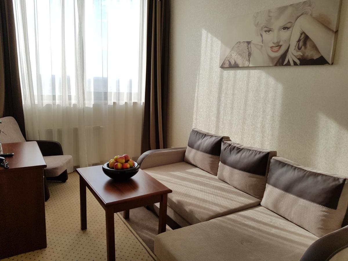 Hotel Starzynski Plock Luaran gambar