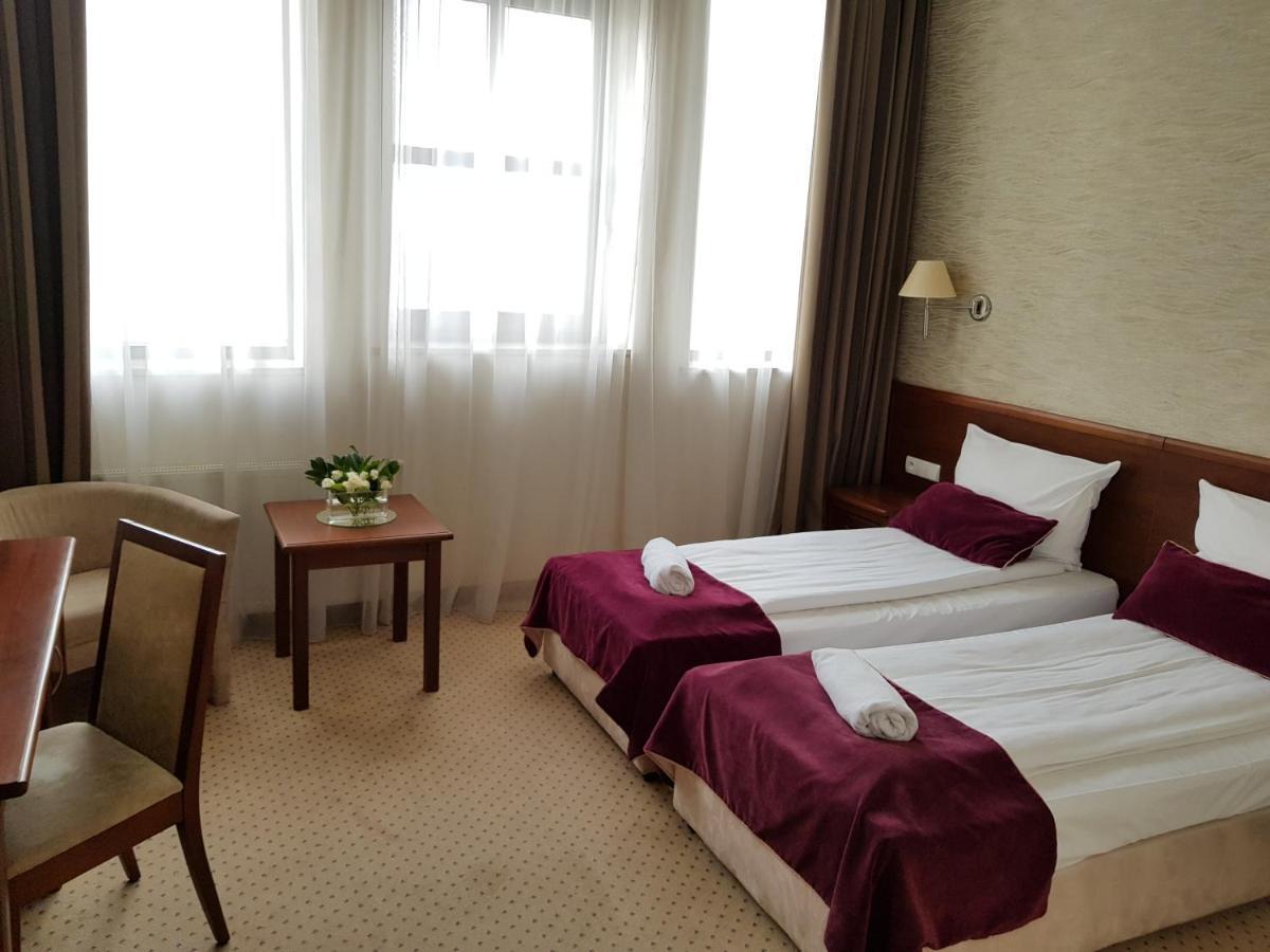 Hotel Starzynski Plock Luaran gambar